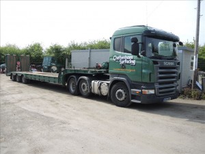Cheltenham Surfacing low loader lorry to transport other vehicles to large commercial jobs